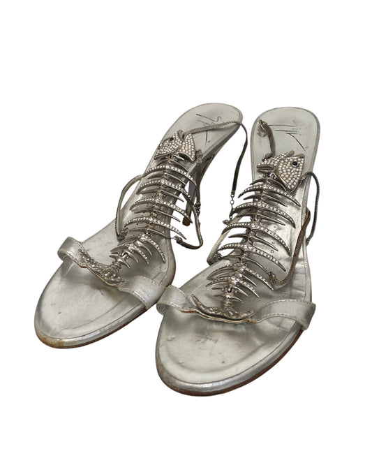 Giuseppe Zanotti Fishbone Heels (38.5)