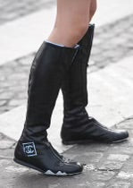 CHANEL moto boots ss 2003 (37)
